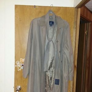 Vantage London Fog Trench Coat w/Removable Hood